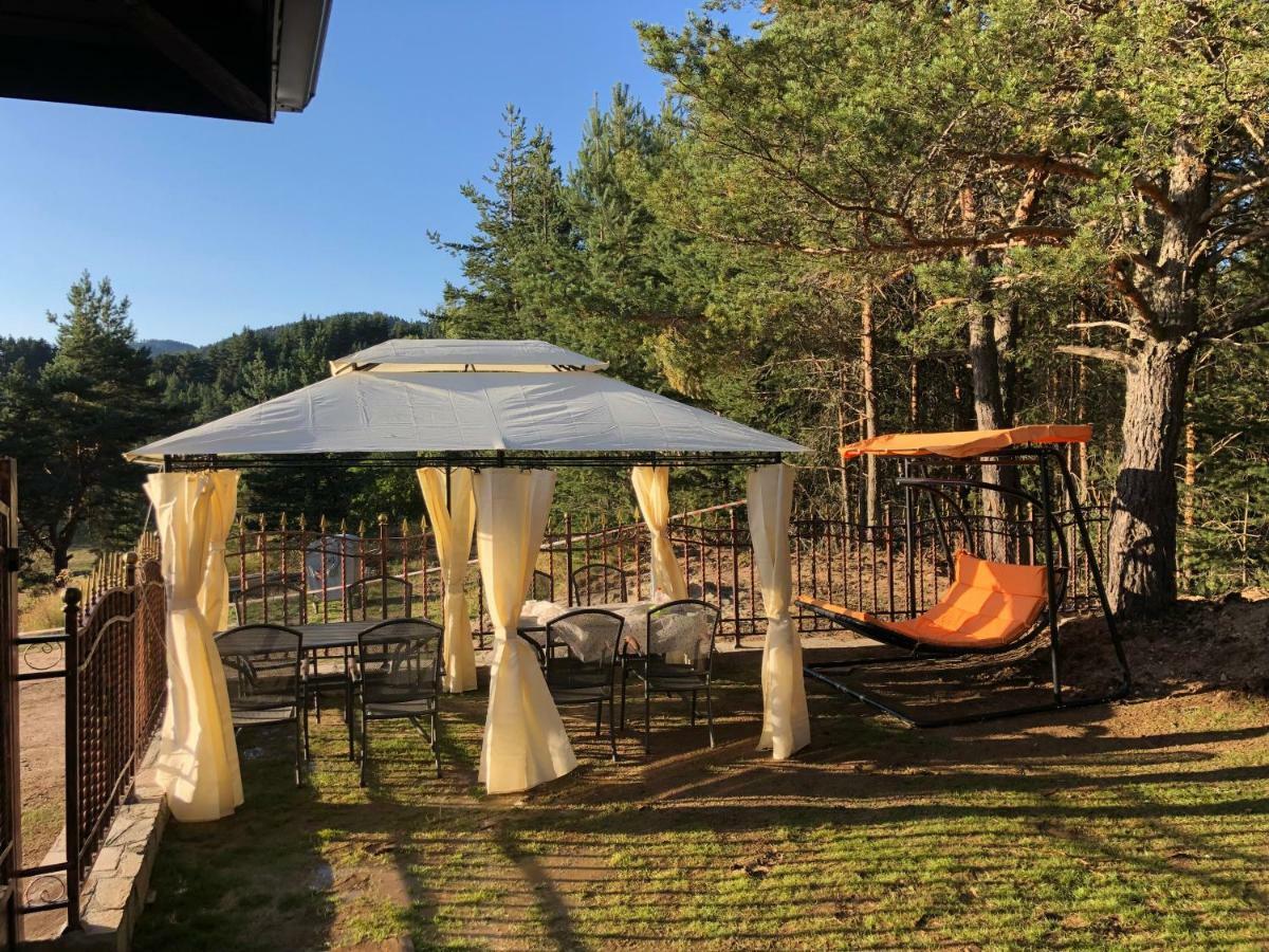 Villa Sunrise Dospat Exterior photo